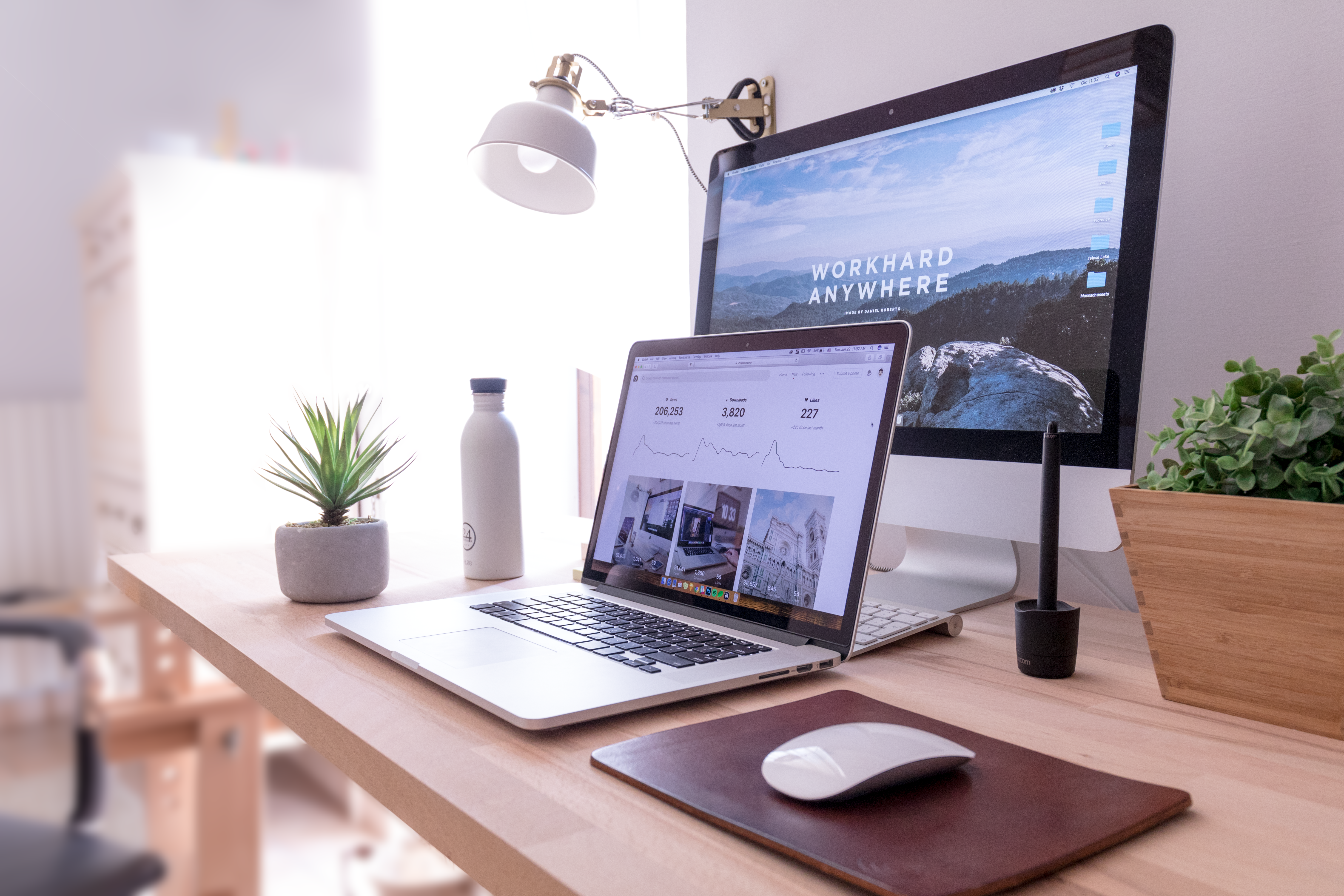 SaaS startup landing page template